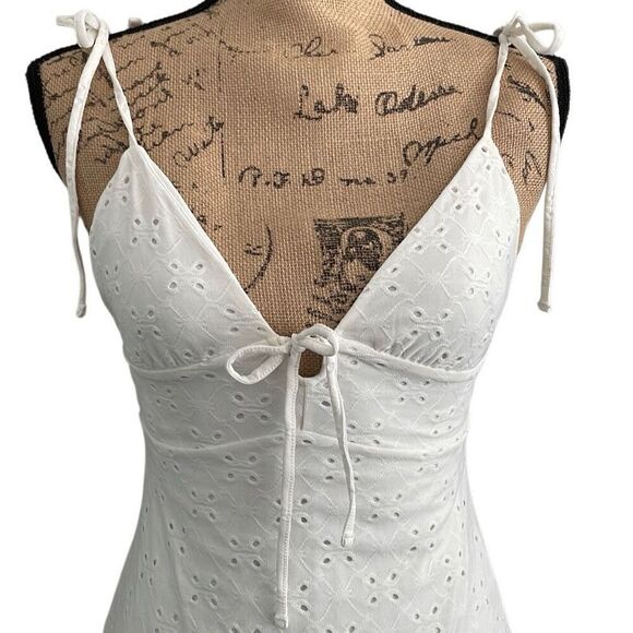 NWT Divided White Tie Spaghetti Strap Eyelet Sundress - Picture 2 of 7